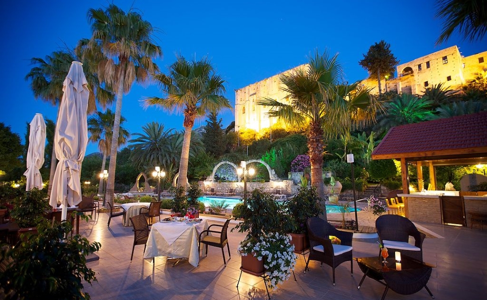 Bellapais Gardens Restaurant